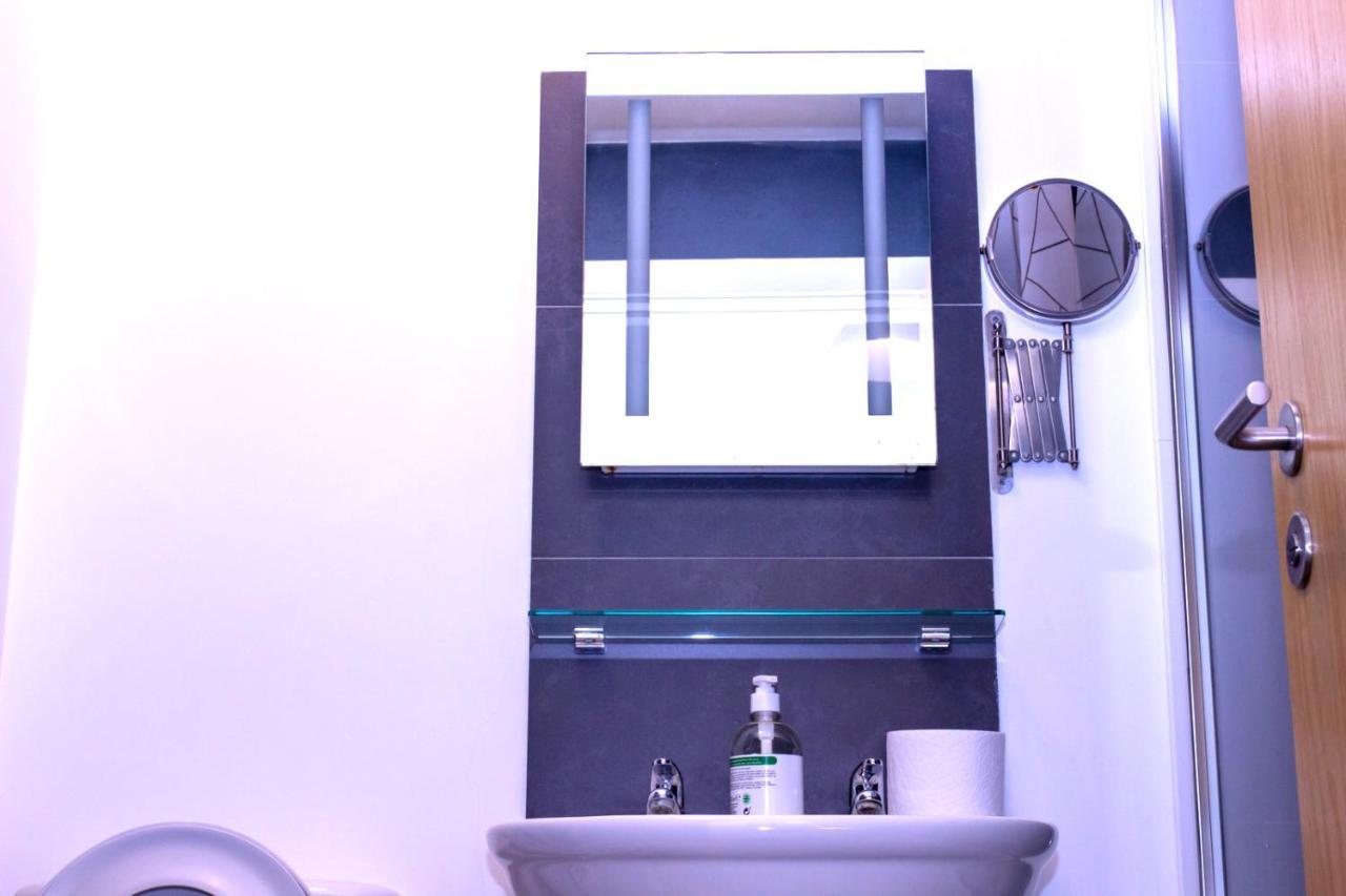 Allen Luxury Apartment Coventry Bagian luar foto