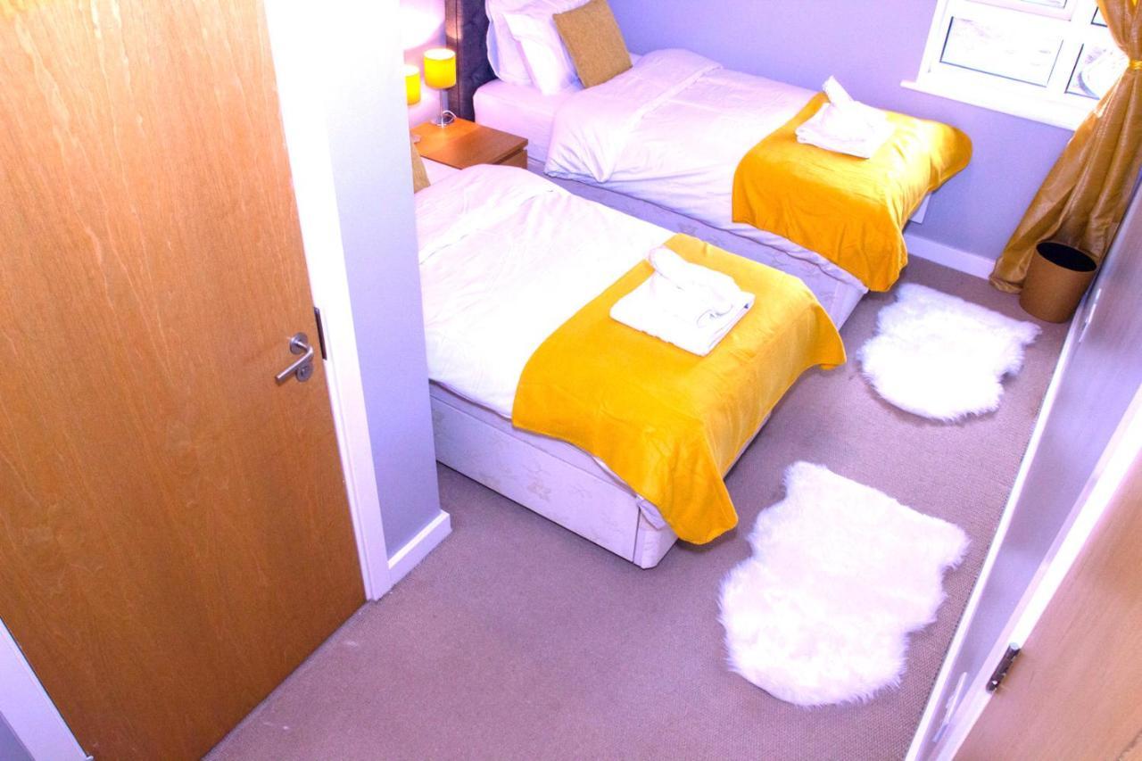 Allen Luxury Apartment Coventry Bagian luar foto